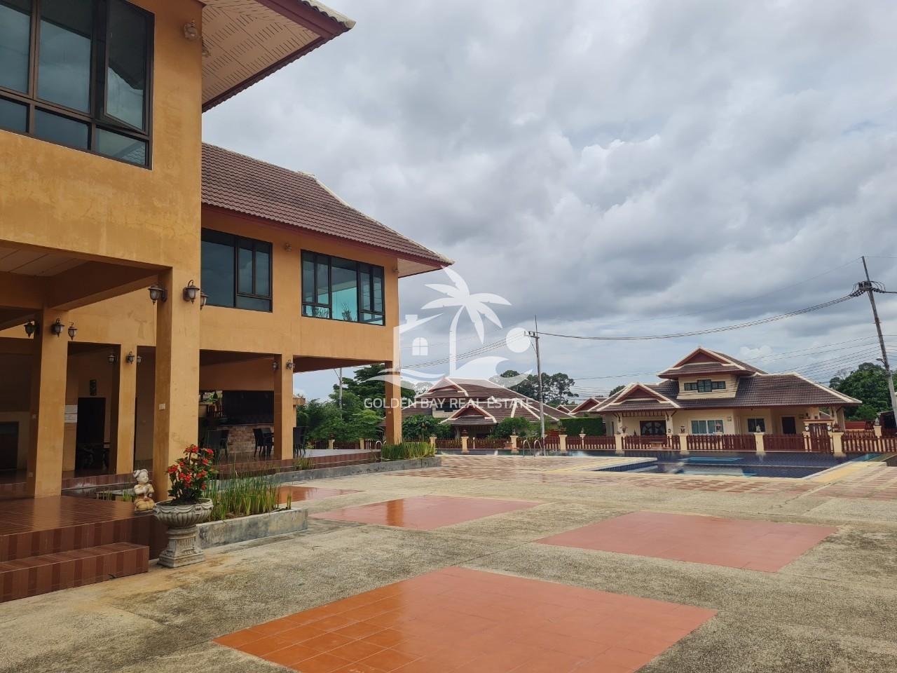 LINE_ALBUM_4950 Roseland Sale 7.6mb_240710_21 Rose Land & House – East Pattaya