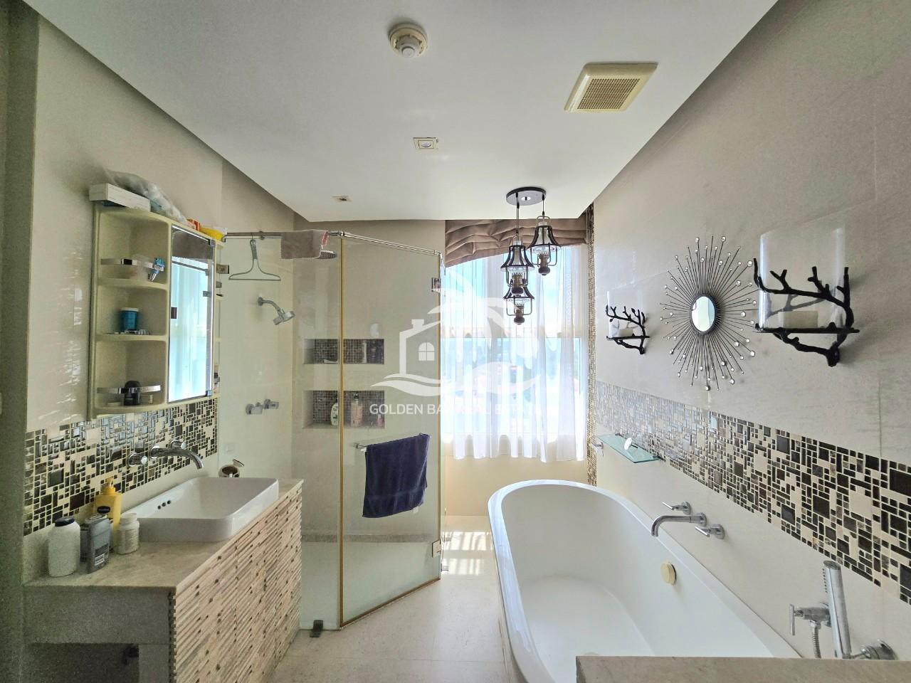 La Royale Beach – Na Jomtien