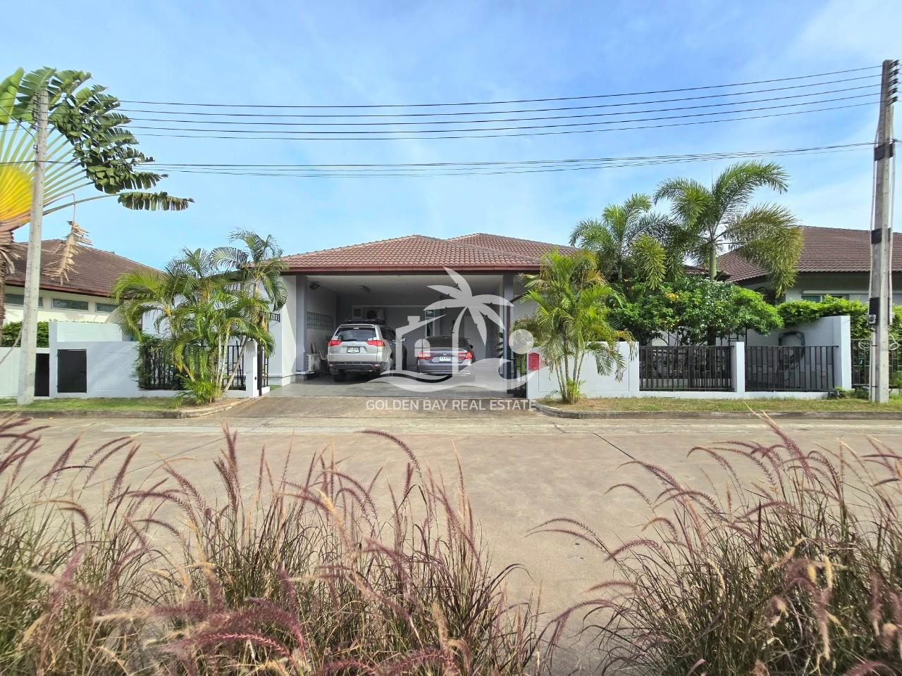 LINE_ALBUM_Panalee Banna Phil House_240708_1 Panalee Banna – Huay Yai