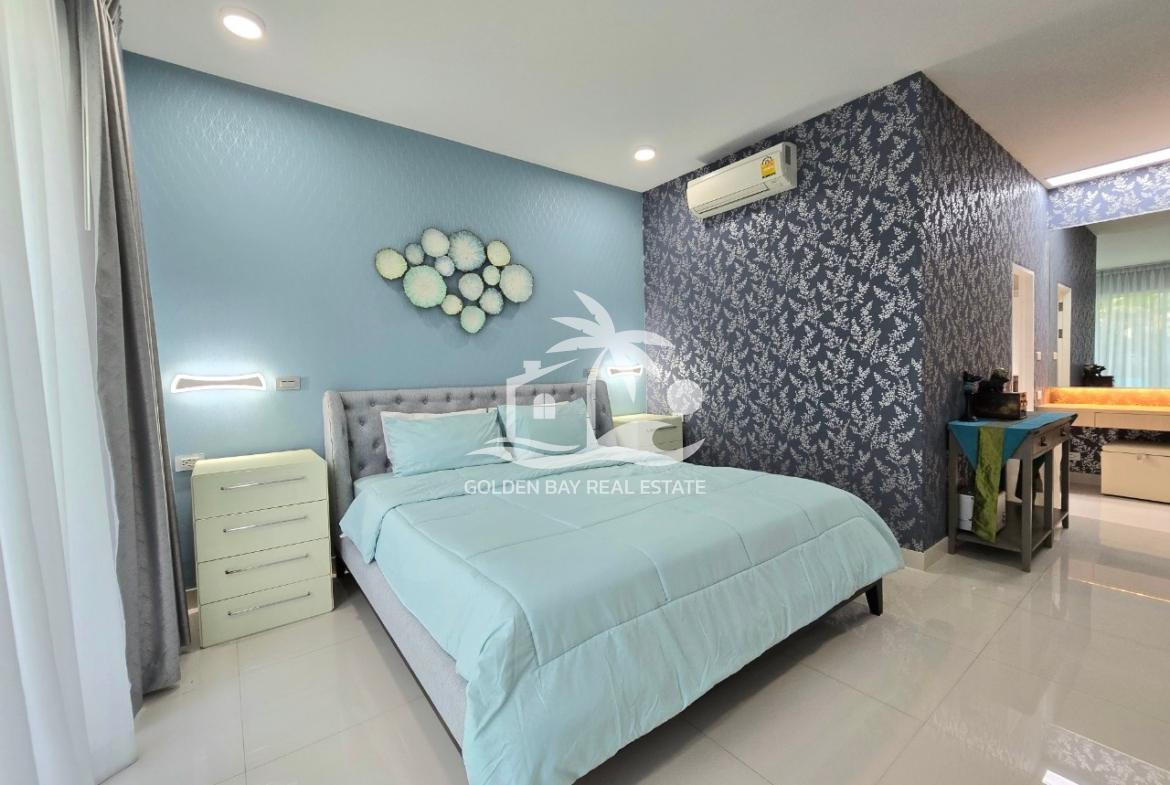 Panalee Banna – Huay Yai