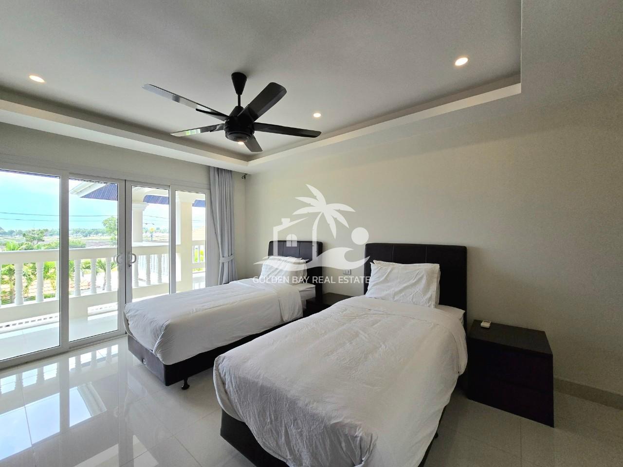 Mabprachan Lake Private Pool House – East Pattaya