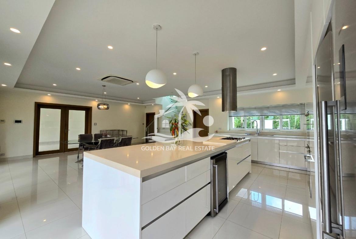 Mabprachan Lake Private Pool House – East Pattaya