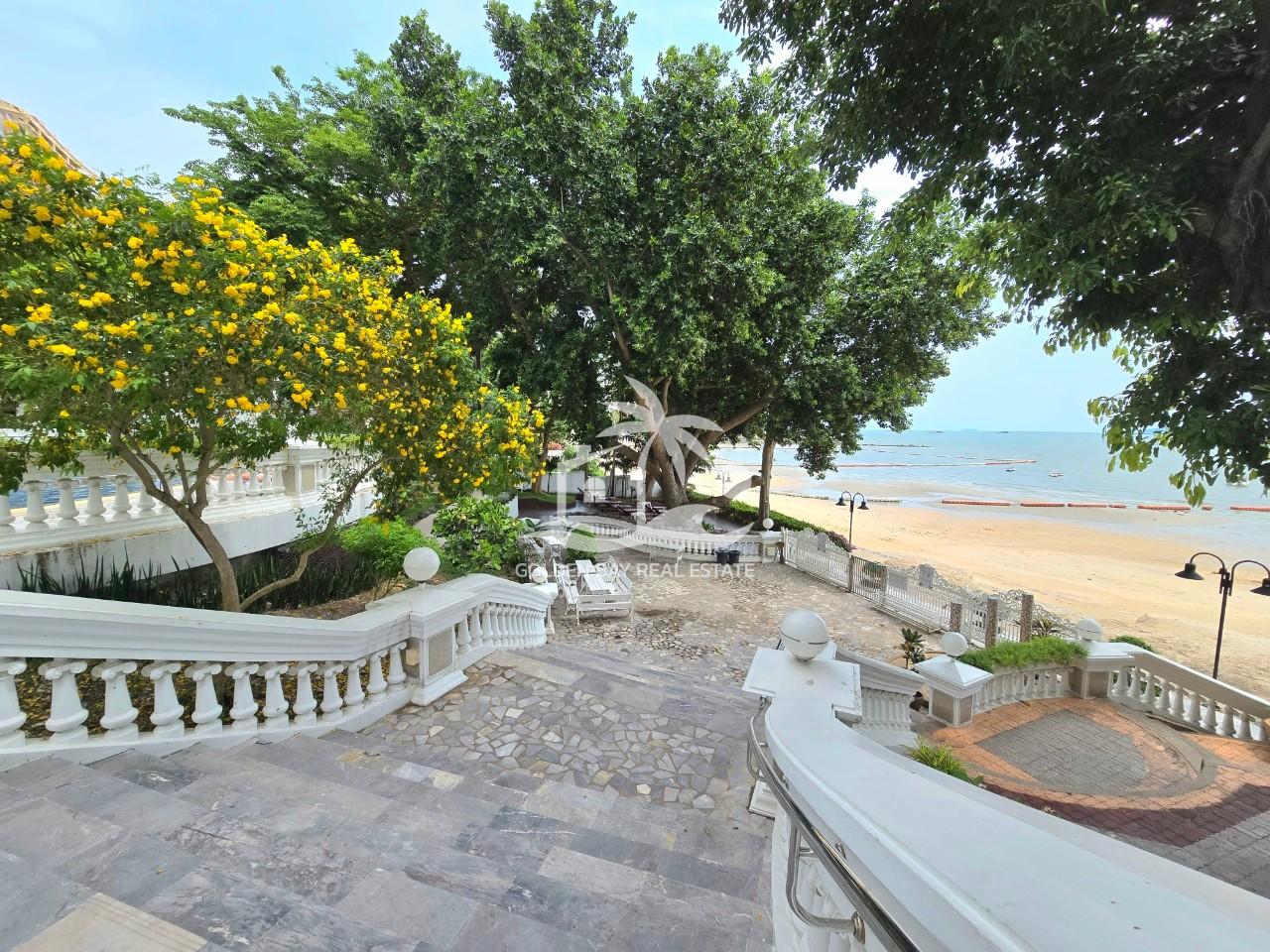 Sky Beach – Wongamat