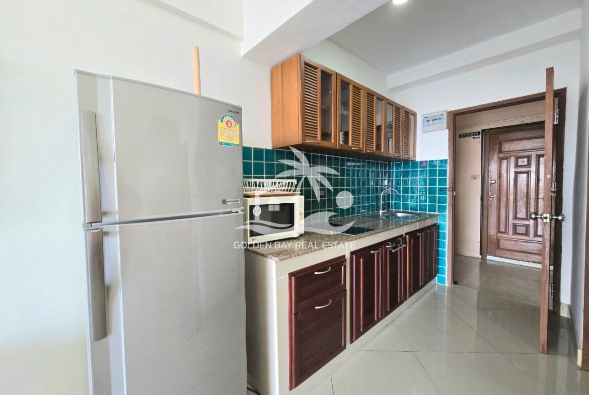 Sombat Pattaya Condotel – Pratumnak Hill