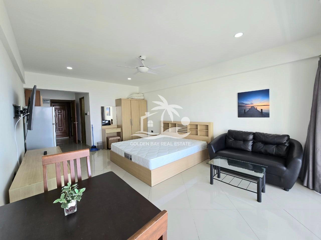 Sombat Pattaya Condotel – Pratumnak Hill
