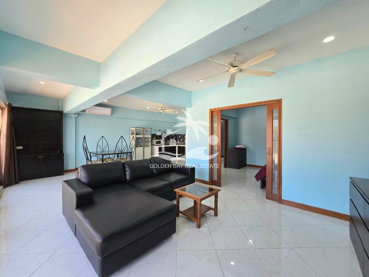 Sombat Pattaya Condotel – Pratumnak Hill