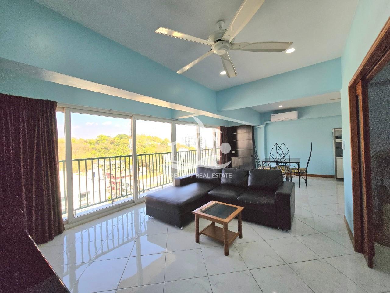 Sombat Pattaya Condotel – Pratumnak Hill