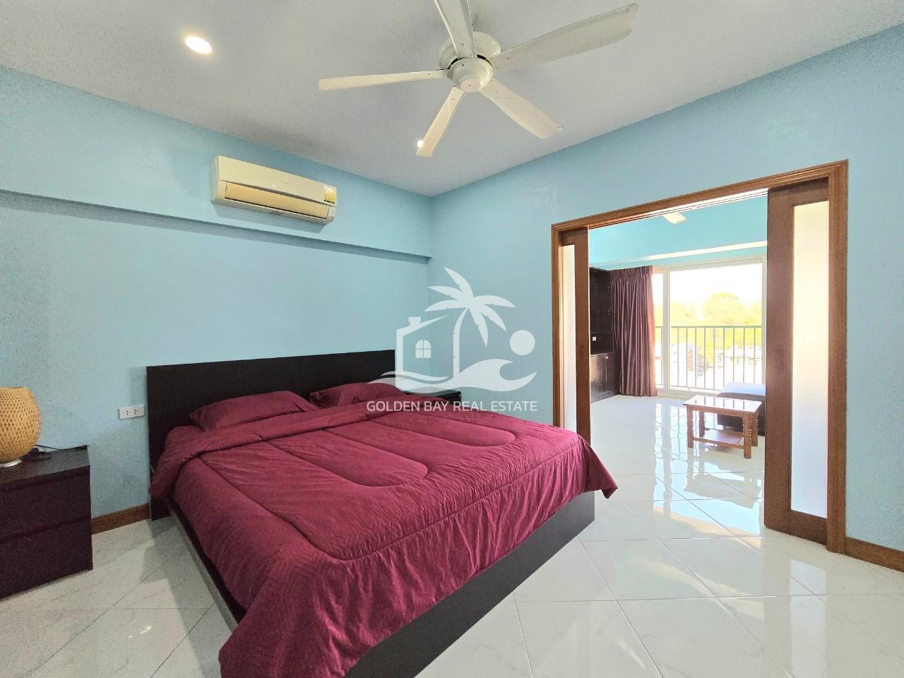Sombat Pattaya Condotel – Pratumnak Hill
