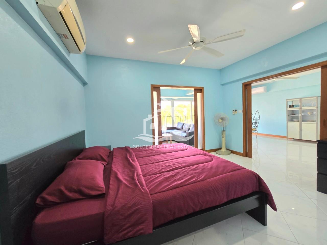 Sombat Pattaya Condotel – Pratumnak Hill