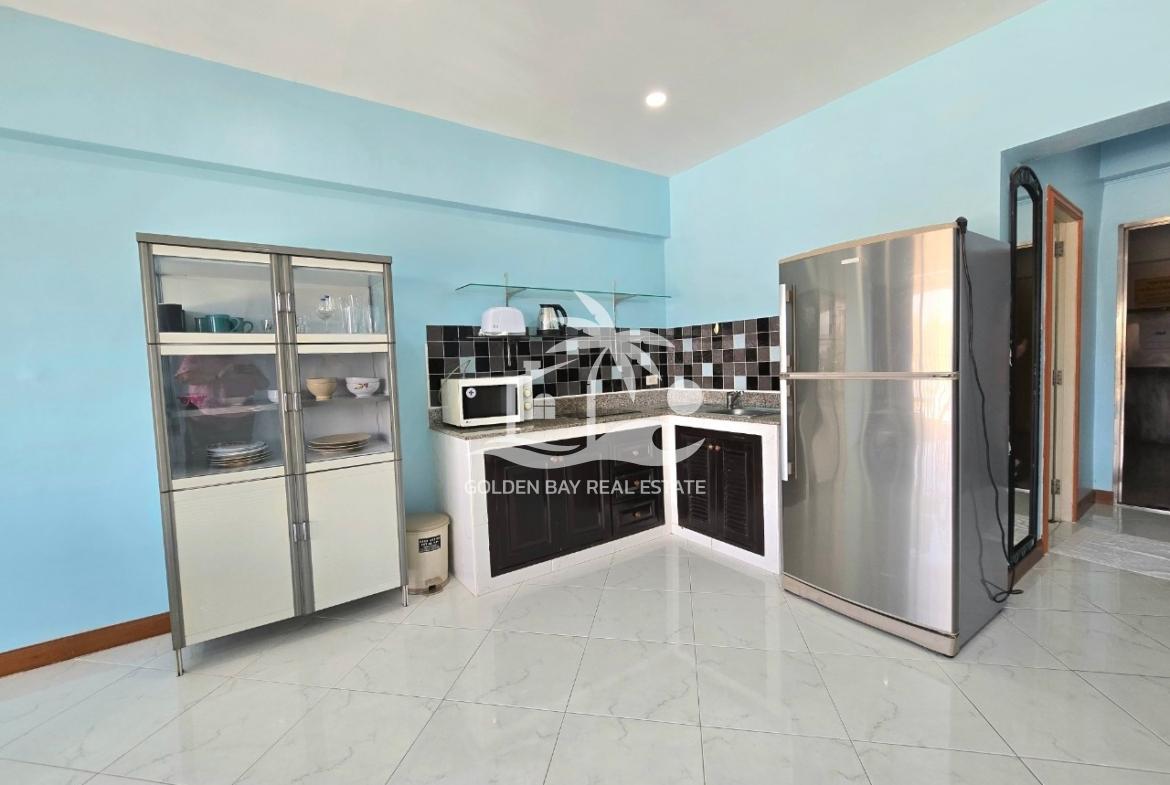 Sombat Pattaya Condotel – Pratumnak Hill