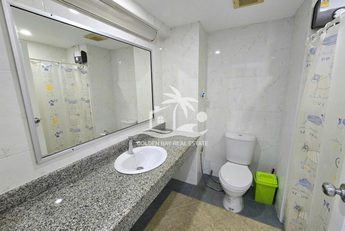 Sombat Pattaya Condotel – Pratumnak Hill