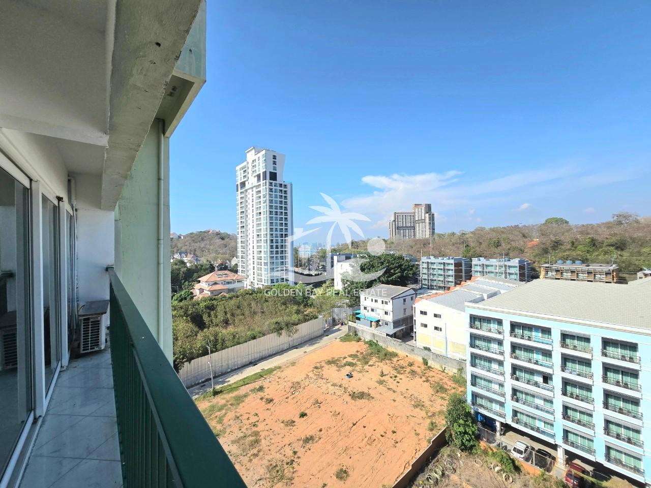 Sombat Pattaya Condotel – Pratumnak Hill