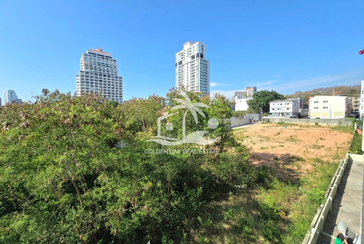 Sombat Pattaya Condotel – Pratumnak Hill