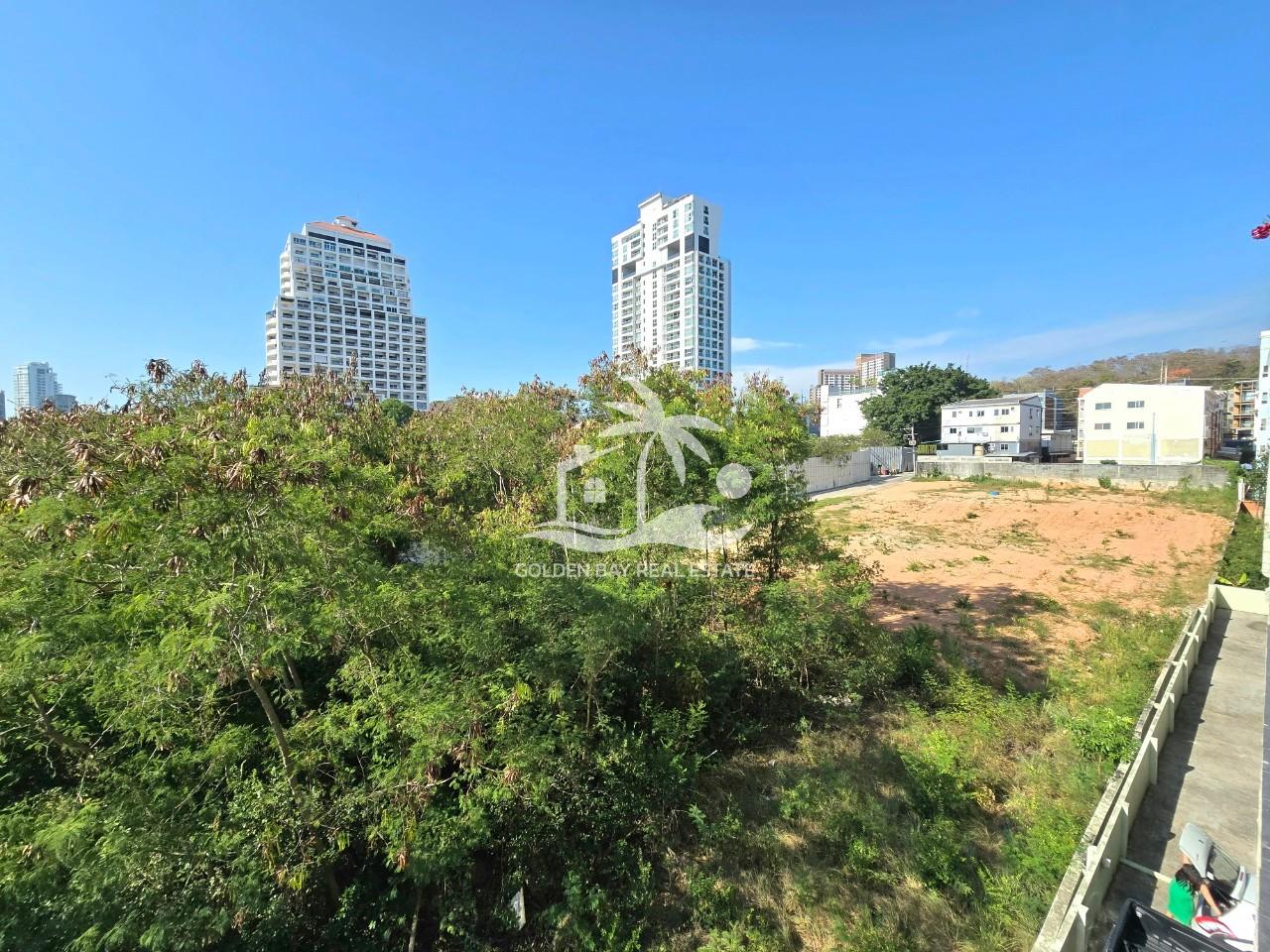 Sombat Pattaya Condotel – Pratumnak Hill