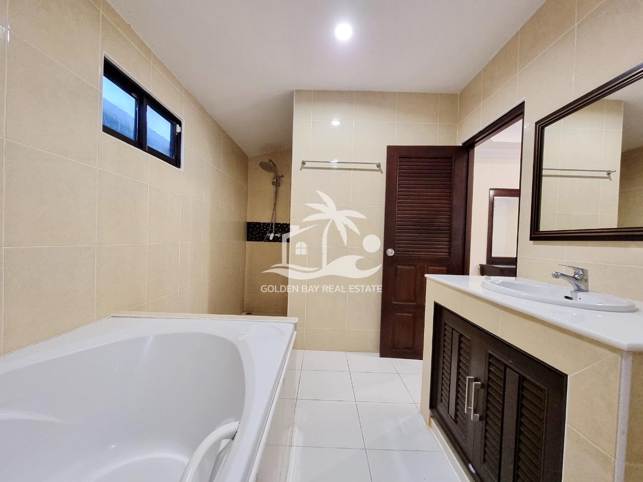 Private Pool House in Soi Thepnimit – East Pattaya