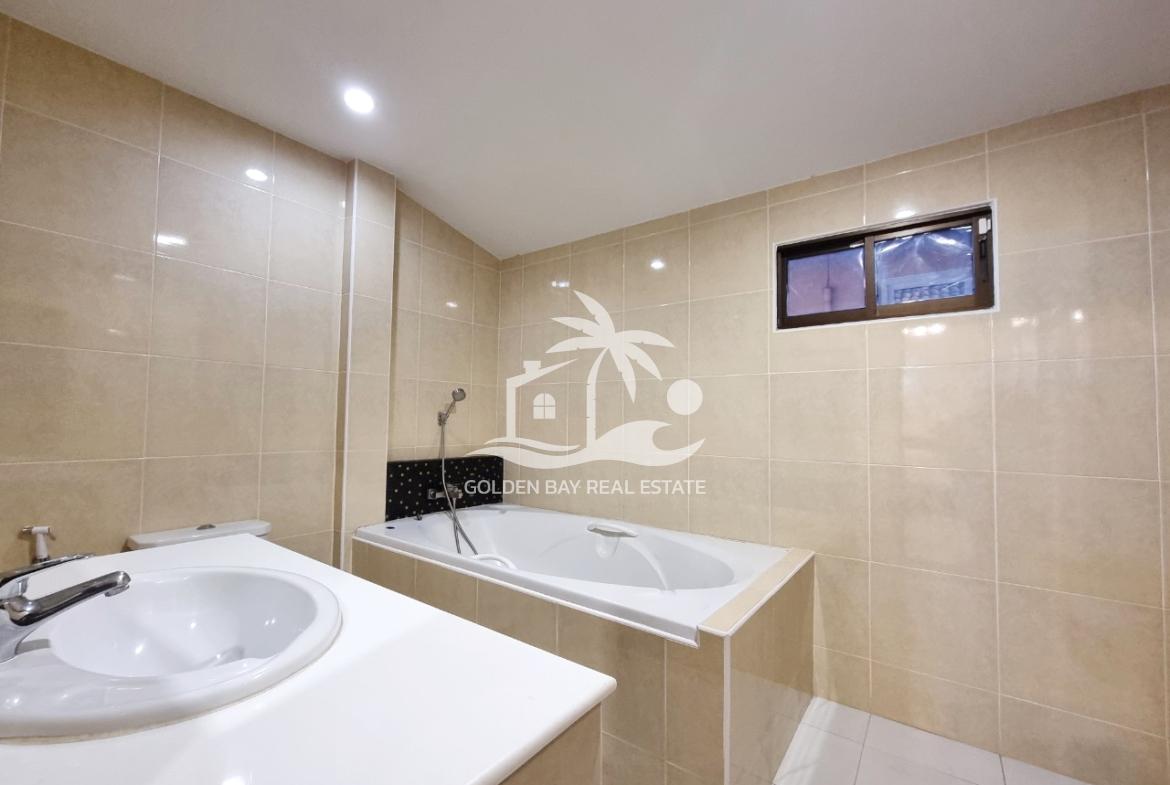 Private Pool House in Soi Thepnimit – East Pattaya