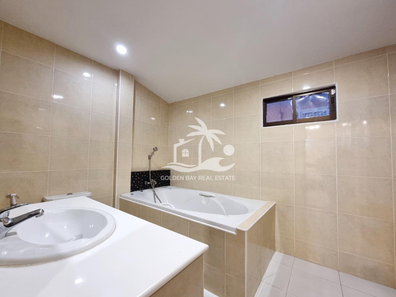 Private Pool House in Soi Thepnimit – East Pattaya