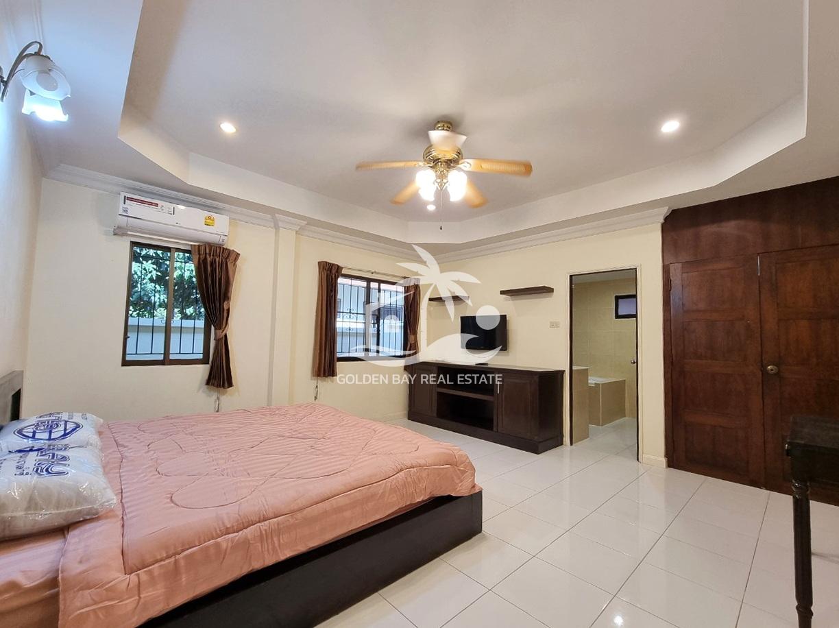 Private Pool House in Soi Thepnimit – East Pattaya