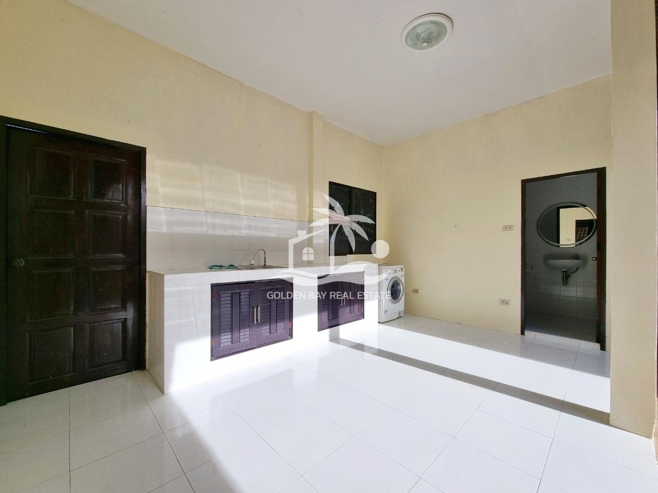 Private Pool House in Soi Thepnimit – East Pattaya