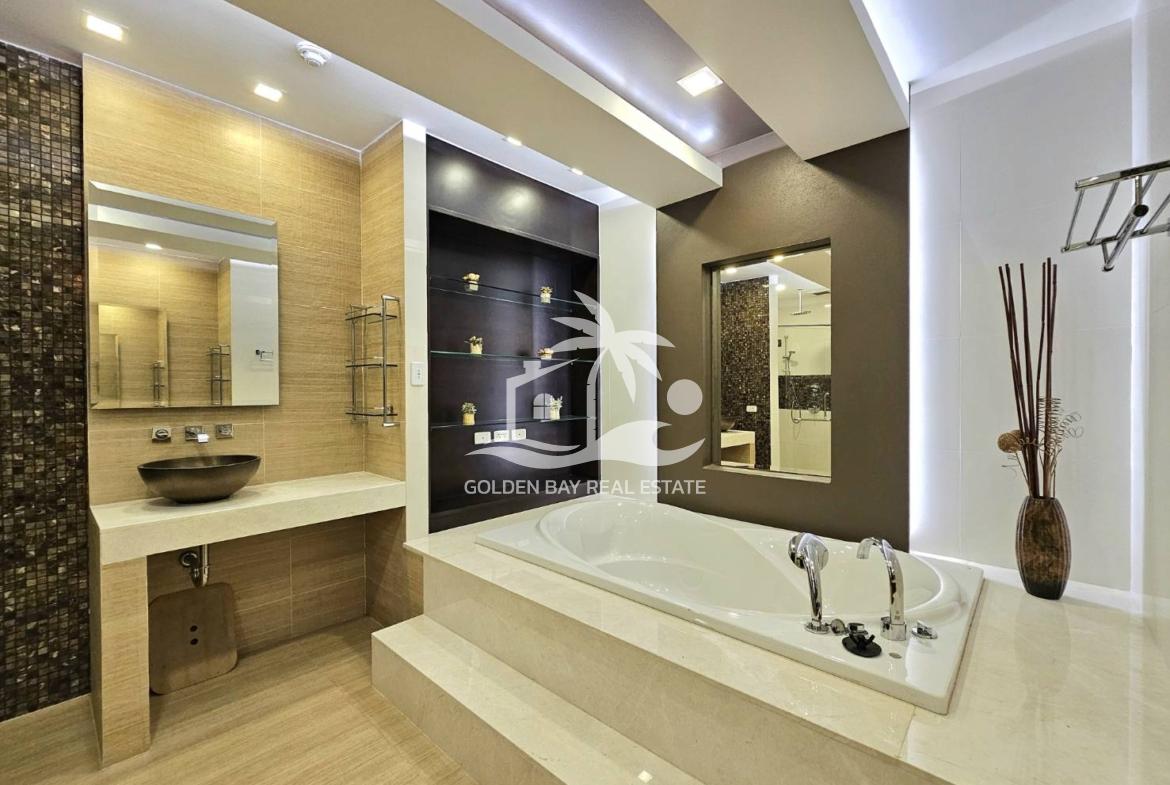 La Royale Beach – Na Jomtien