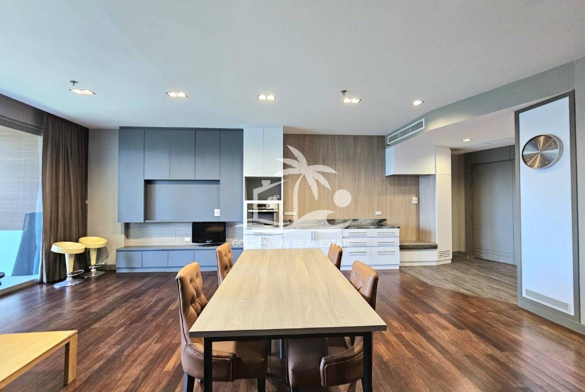 Ananya Beachfront Condominium – Wongamat
