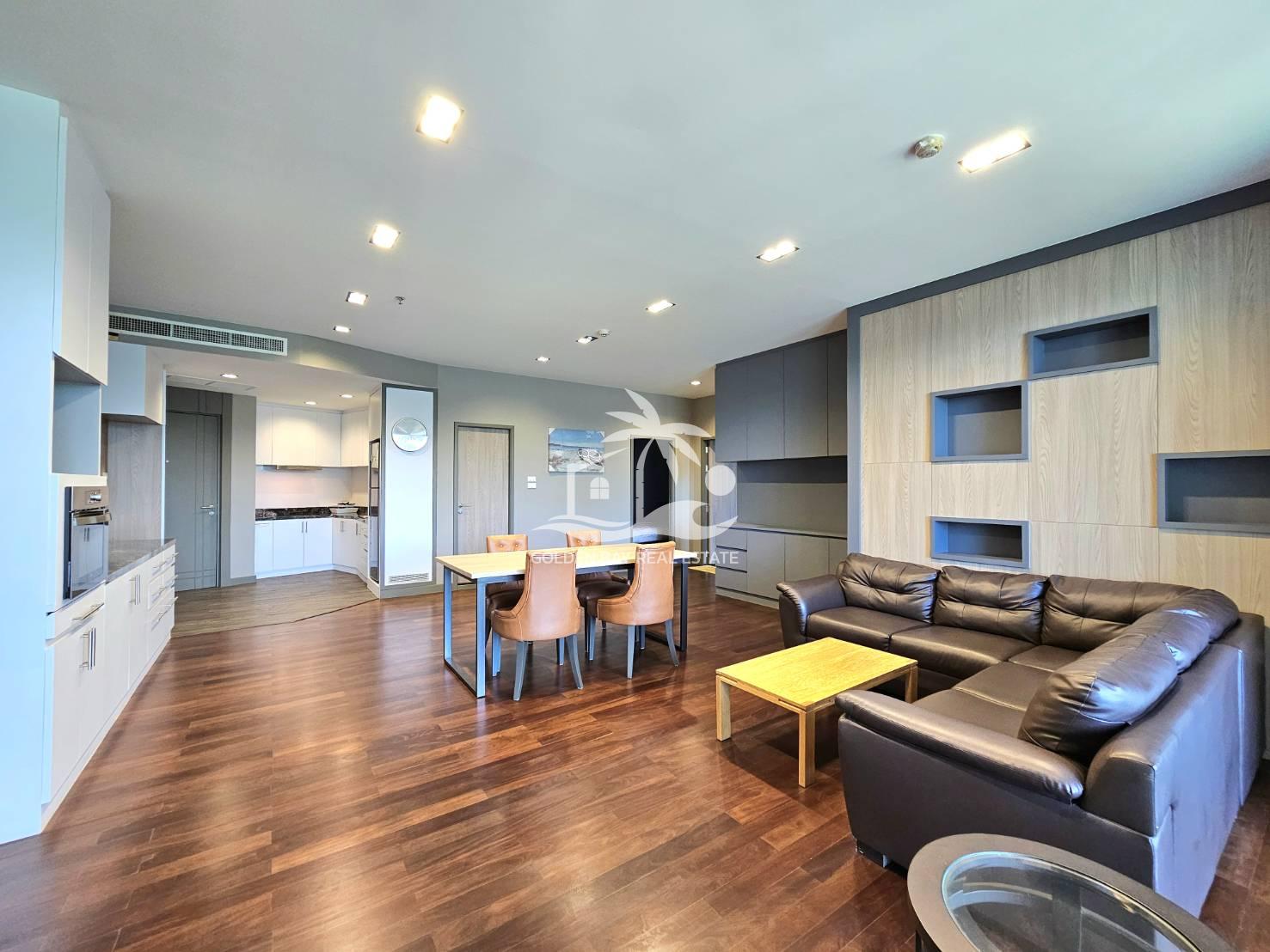 Ananya Beachfront Condominium – Wongamat