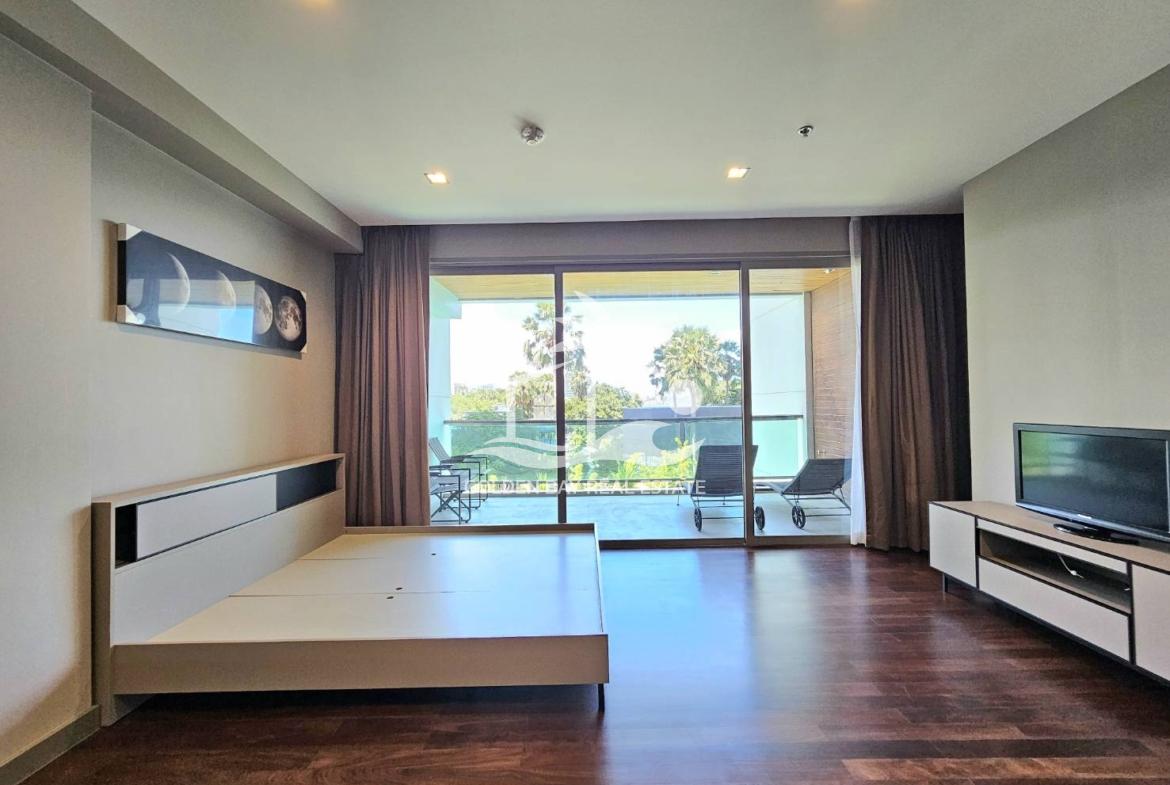 Ananya Beachfront Condominium – Wongamat
