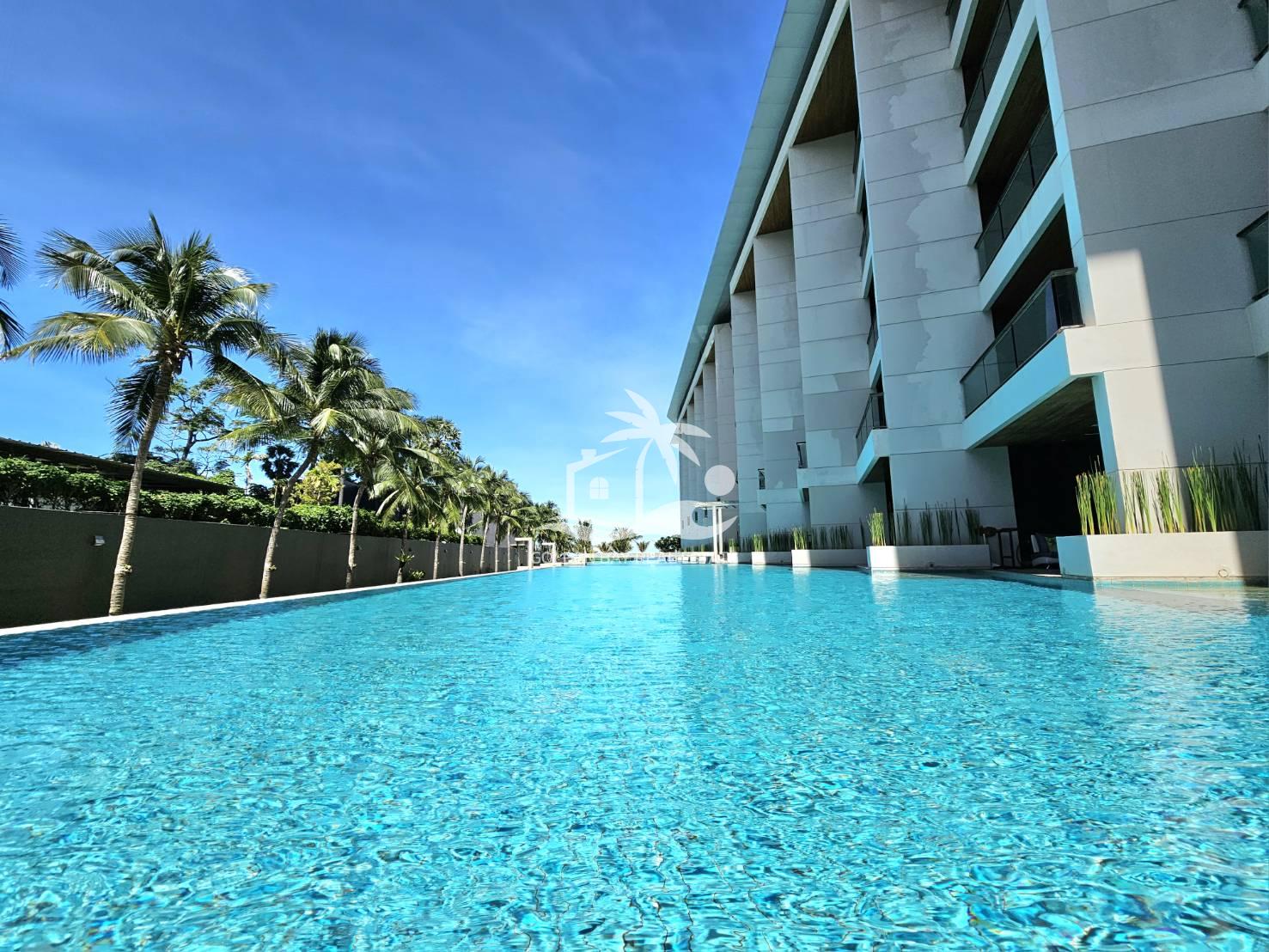 Ananya Beachfront Condominium – Wongamat