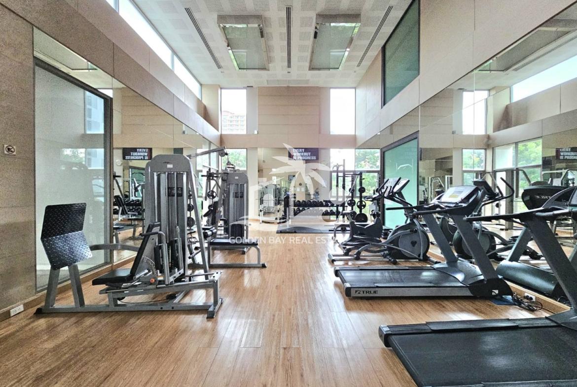 Ananya Beachfront Condominium – Wongamat