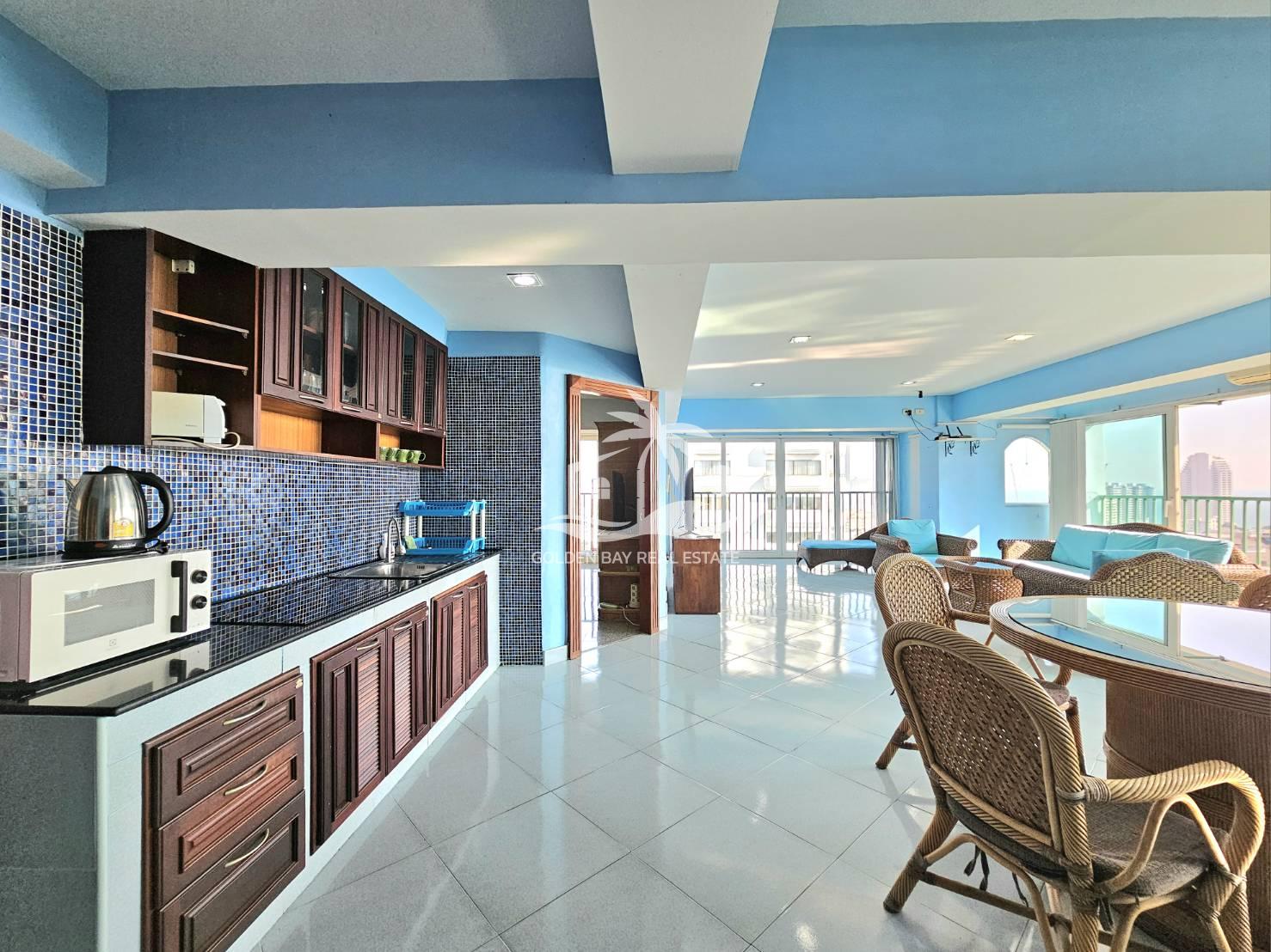Sombat Pattaya Condotel – Pratumnak Hill