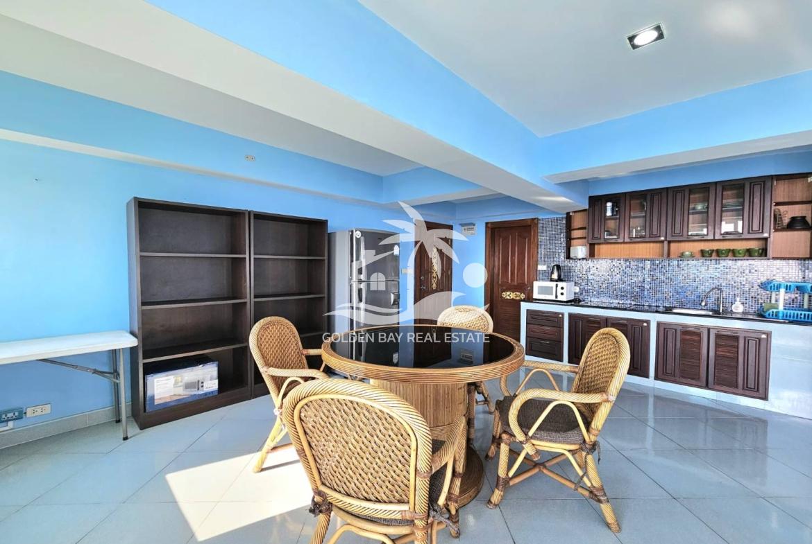 Sombat Pattaya Condotel – Pratumnak Hill
