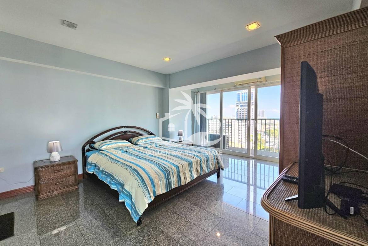 Sombat Pattaya Condotel – Pratumnak Hill
