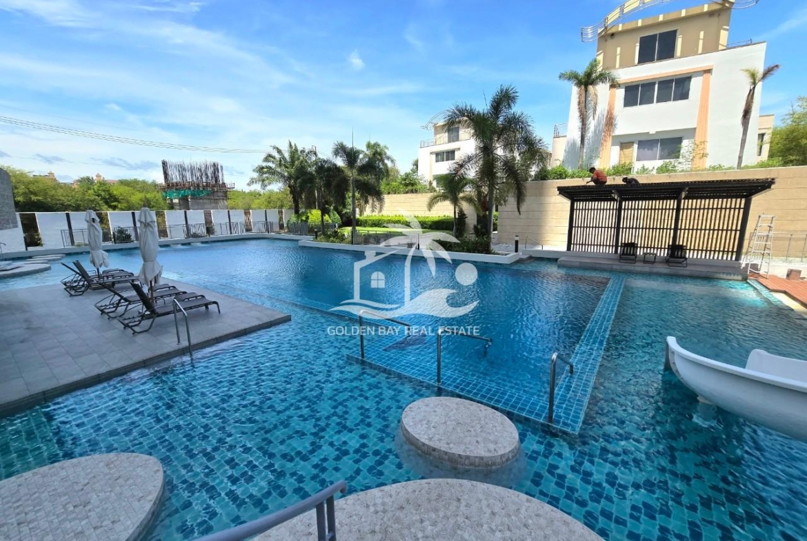 La Royale Beach – Na Jomtien