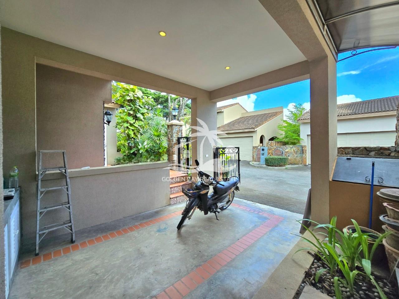 Silk Road Place – East Pattaya