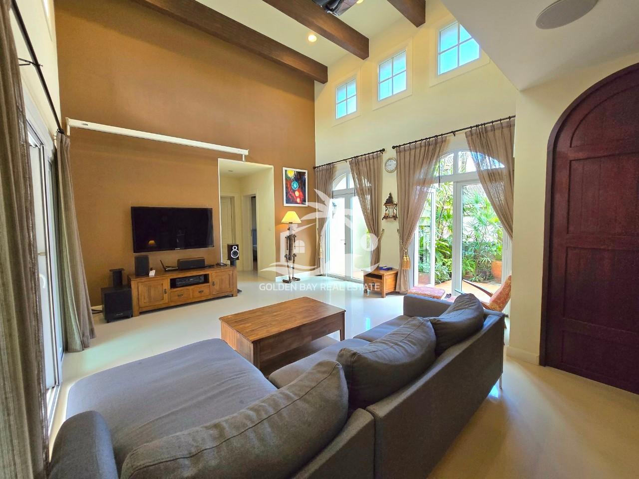 Silk Road Place – East Pattaya