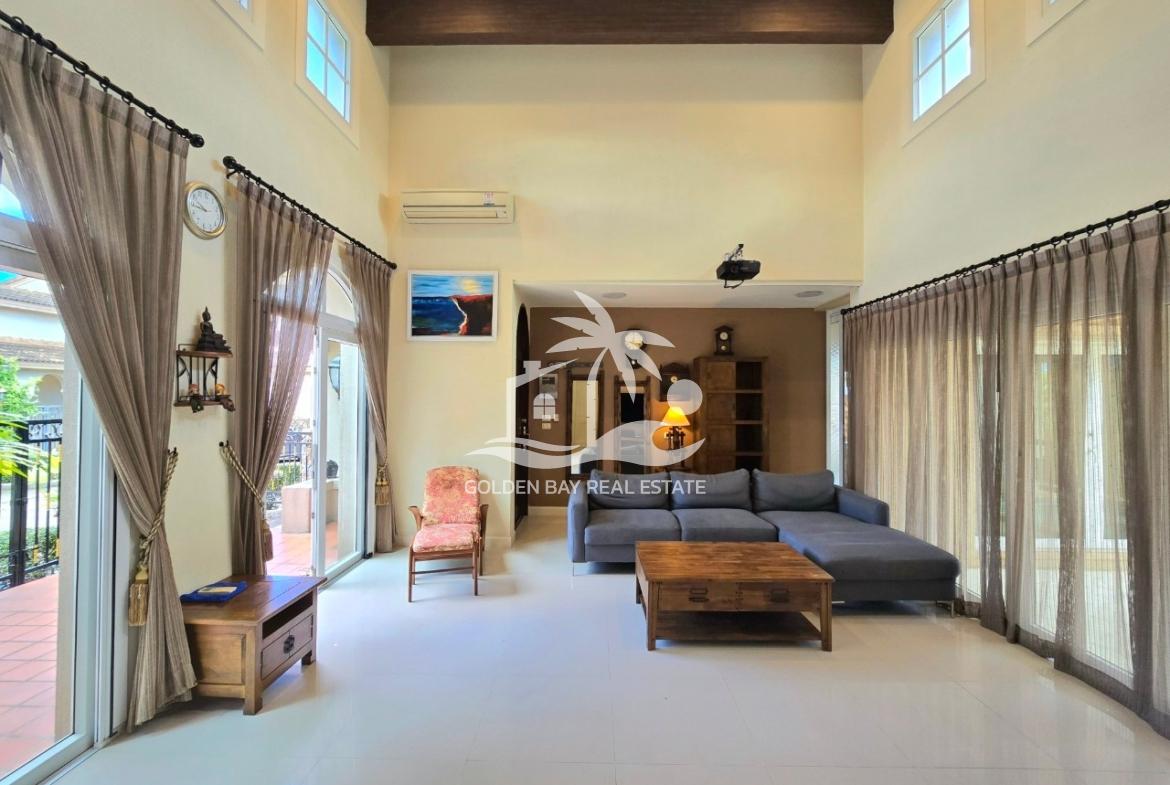 Silk Road Place – East Pattaya