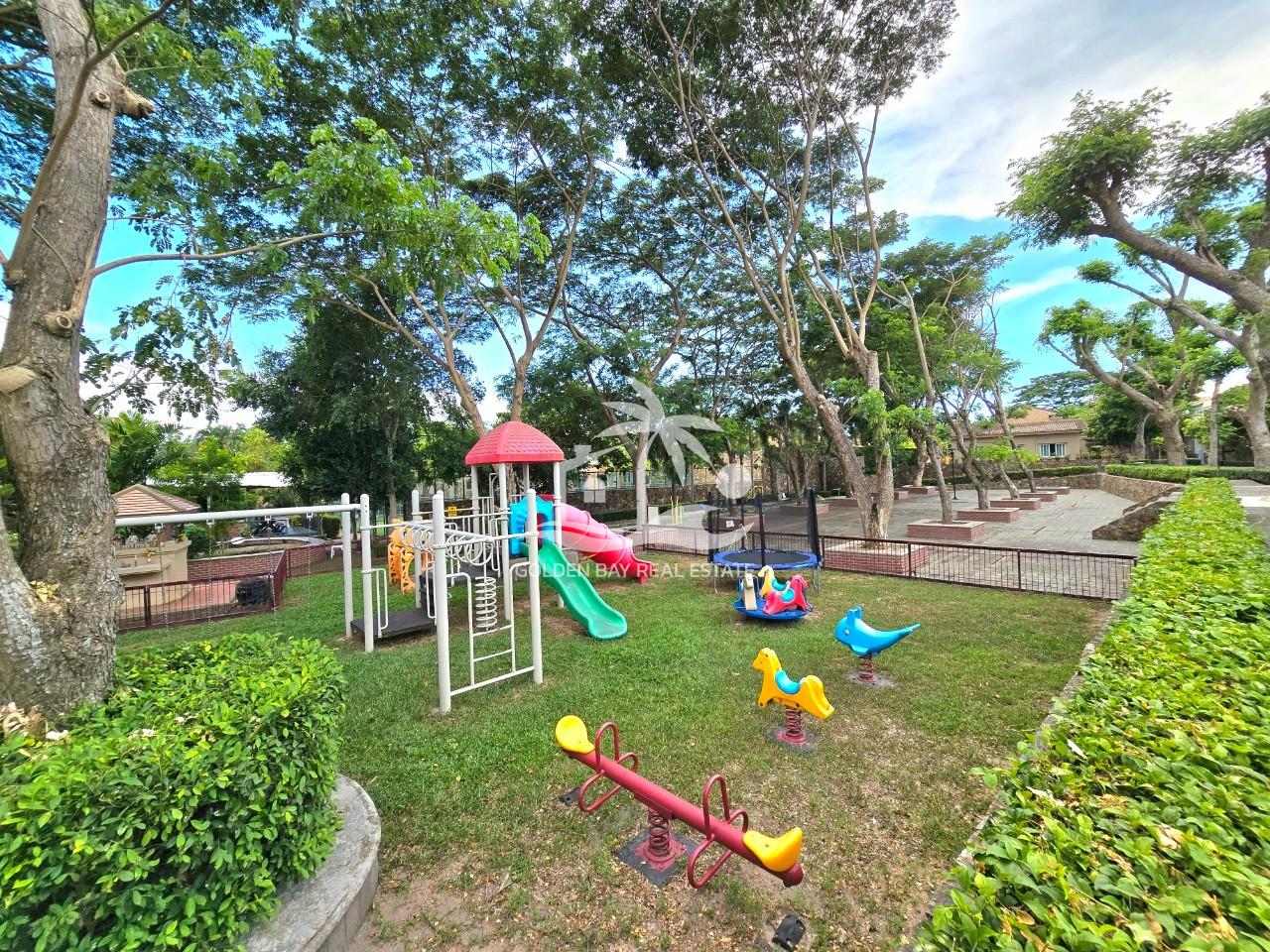 Silk Road Place – East Pattaya