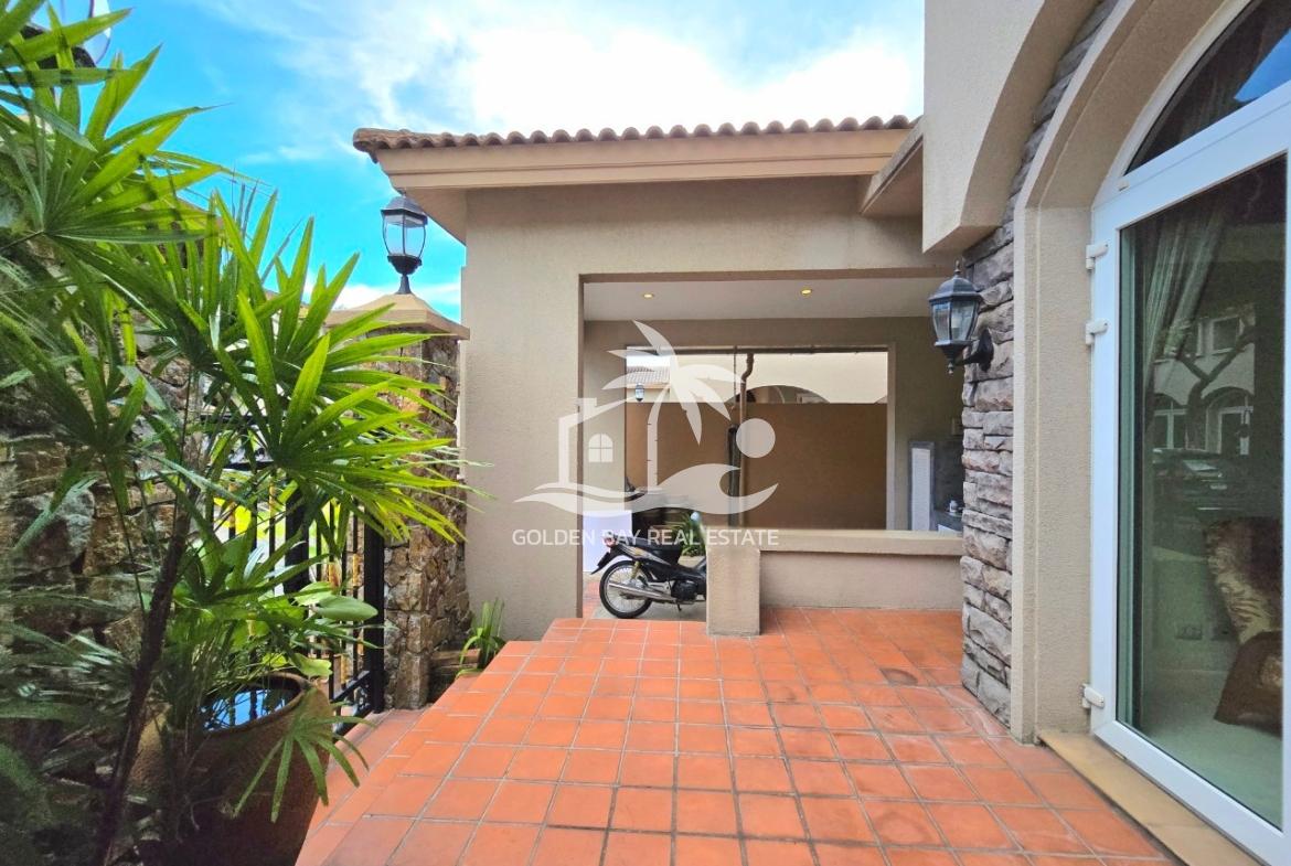 Silk Road Place – East Pattaya