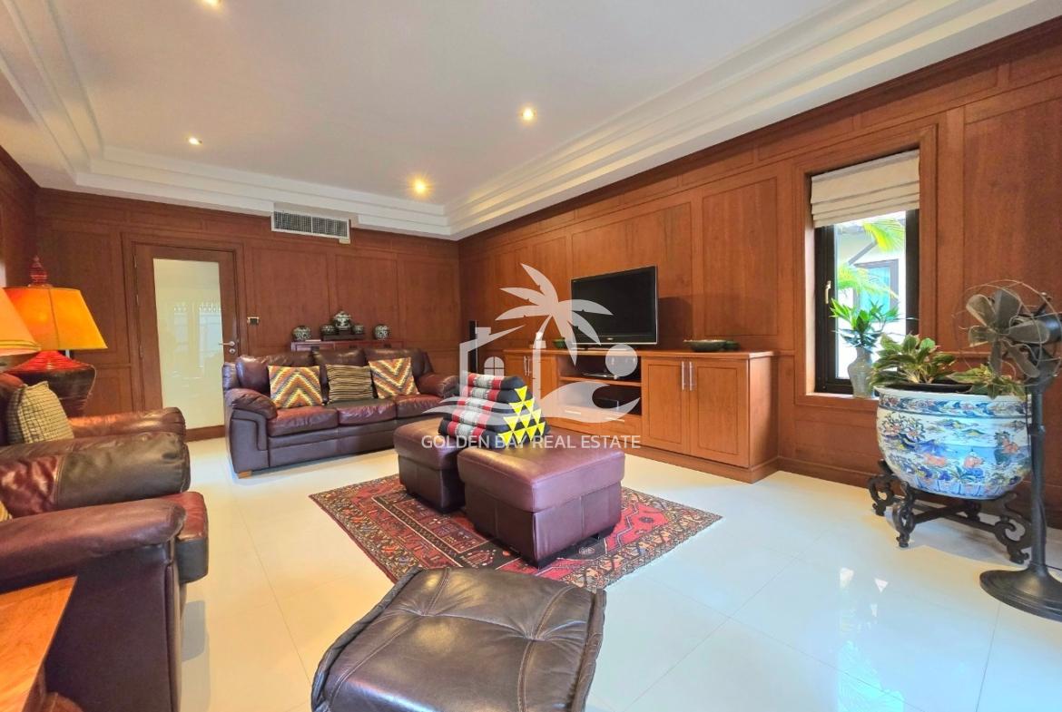 Grand Condotel & Village – Jomtien