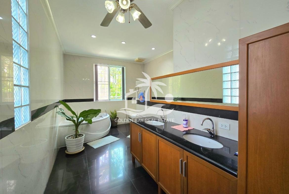 Private House in Soi Huay Yai Muk – East Pattaya