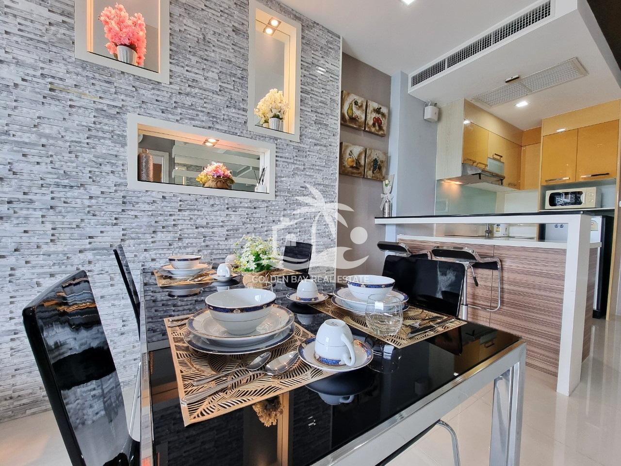 Apus – Pattaya City