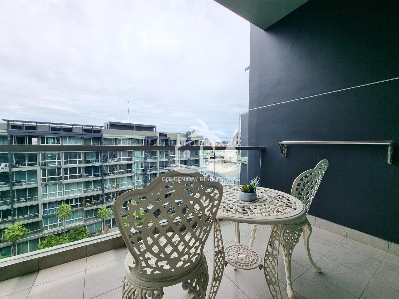 Apus – Pattaya City