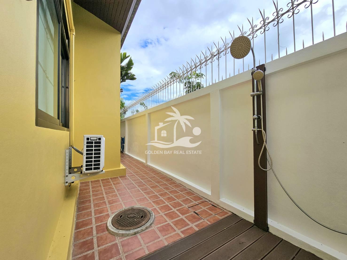 Grand Garden Home Beach – Bang Saray