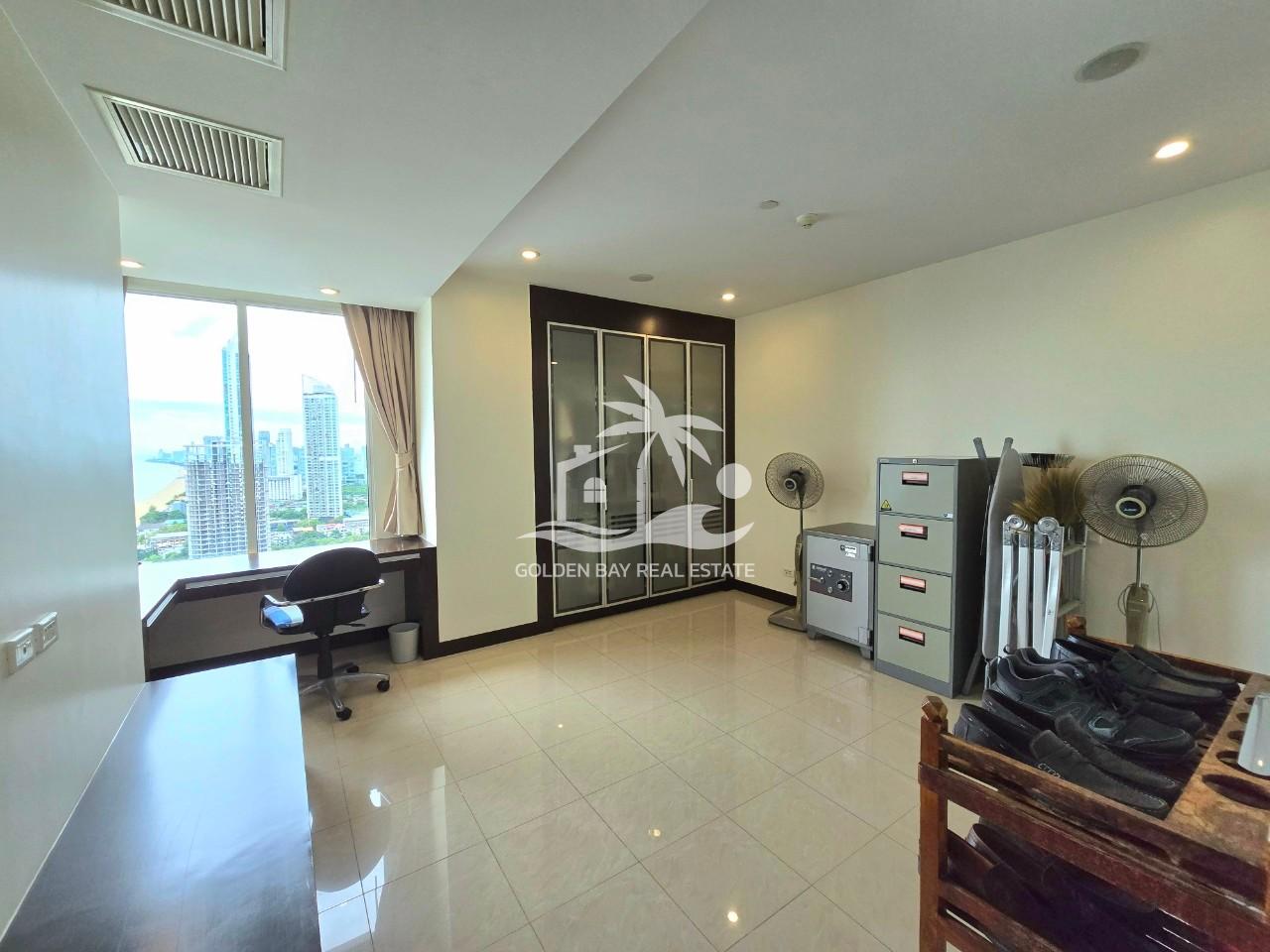 240820 (15) La Royale Beach – Na Jomtien