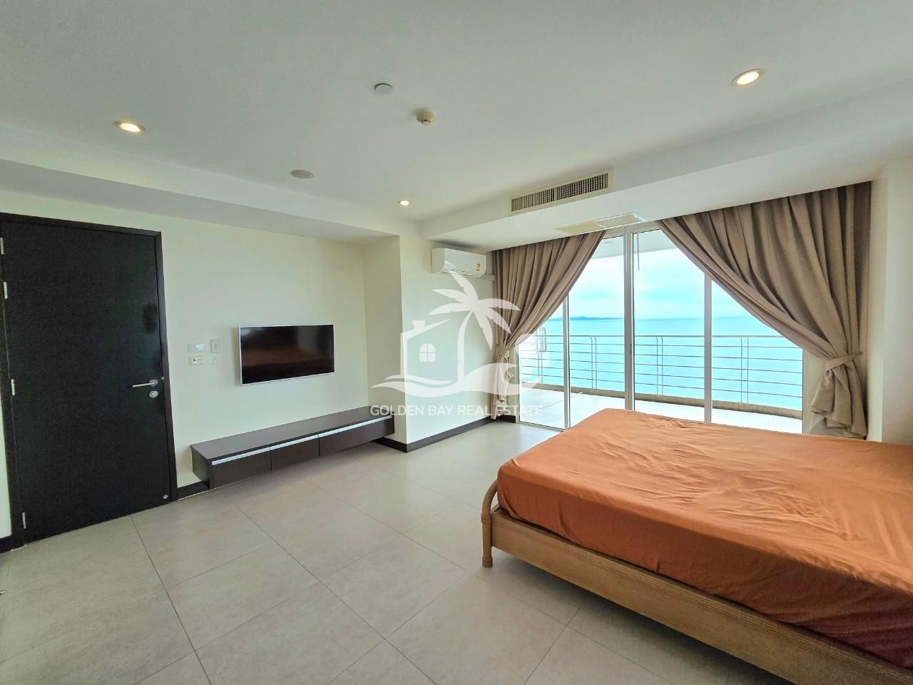 240820 (21) La Royale Beach – Na Jomtien