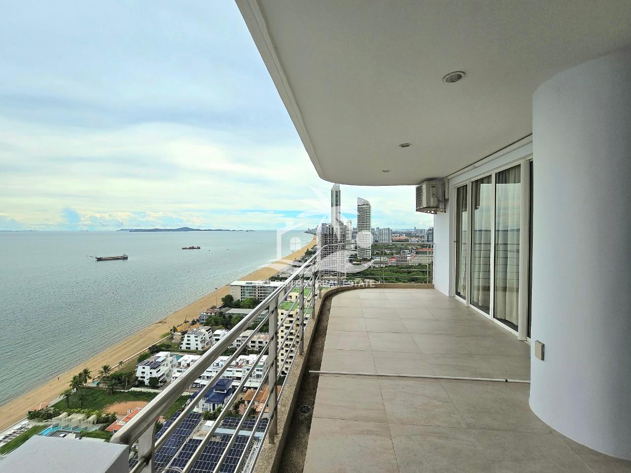 240820 (6) La Royale Beach – Na Jomtien
