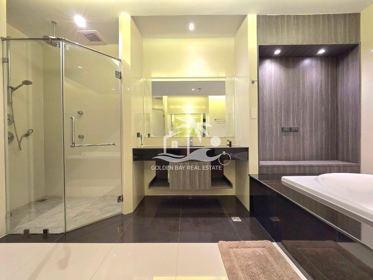 La Royale Beach – Na Jomtien