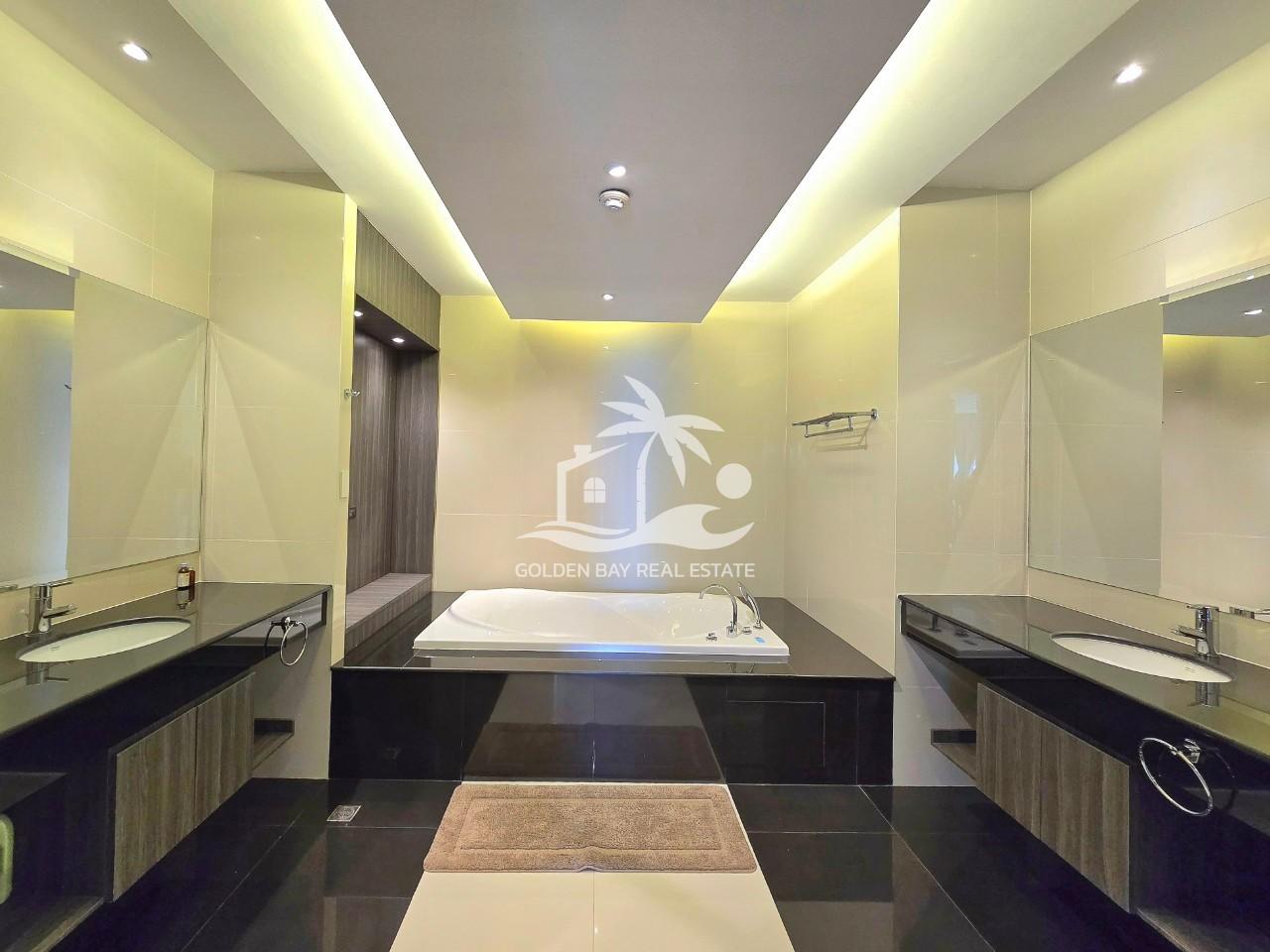 La Royale Beach – Na Jomtien