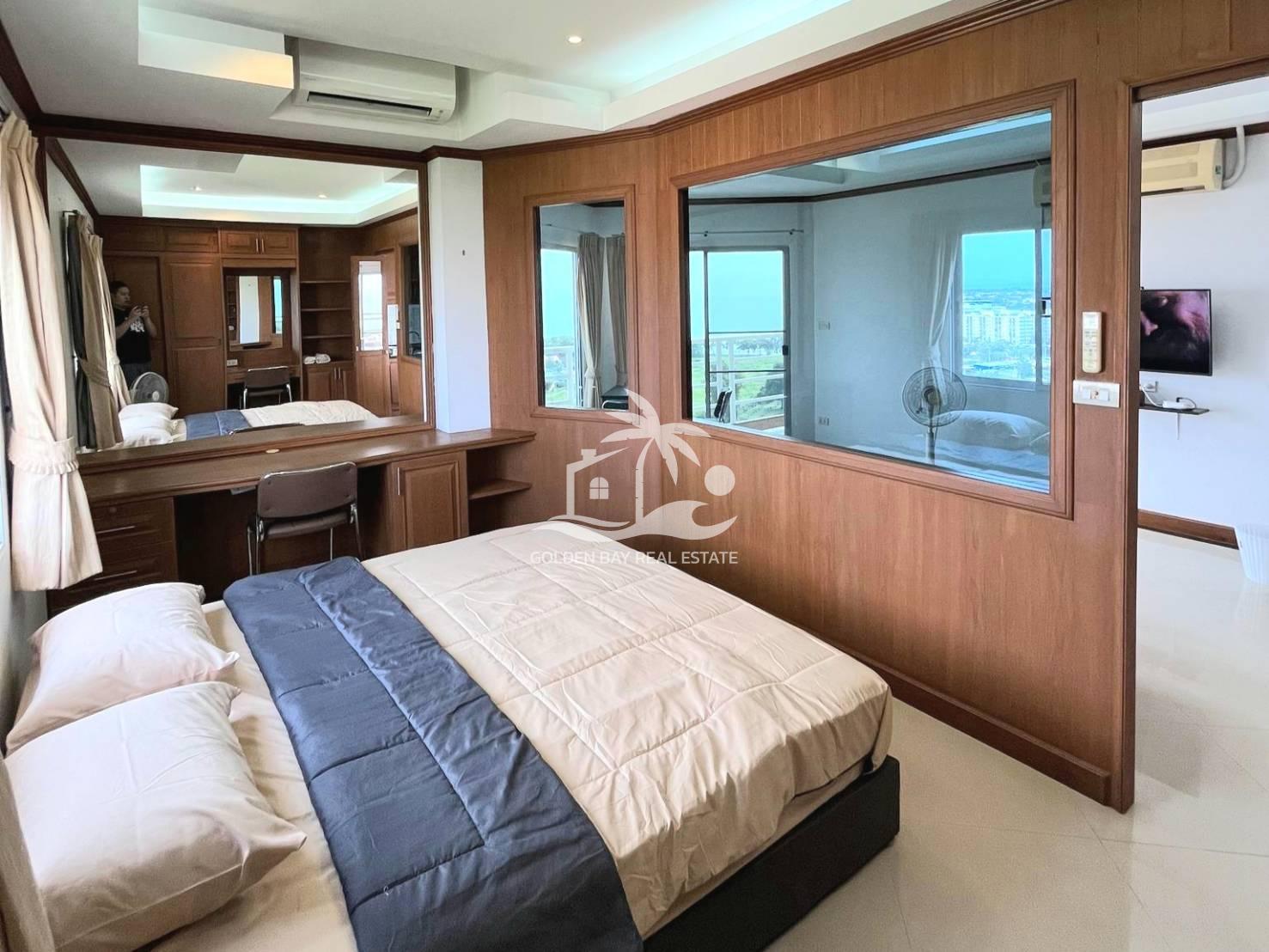 Jomtien Beach Condominium – Jomtien