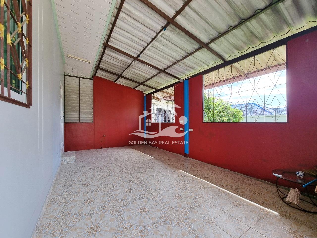 LINE_ALBUM_05092024_240905_2 Thepnimit House – East Pattaya